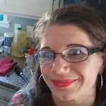 Christina L Rentz is swapping clothes online from JESUP, GA