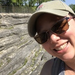 wittprincesskt is swapping clothes online from HILLIARD, OH