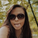 caliduvall is swapping clothes online from BEAVERDAM, VA