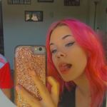 kaydynse is swapping clothes online from 