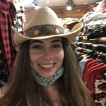 lillianhiscock is swapping clothes online from 