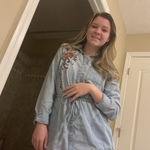 hannahlawson2 is swapping clothes online from 