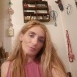 jjbad is swapping clothes online from 