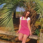 dakotabishop is swapping clothes online from FLORA, IN