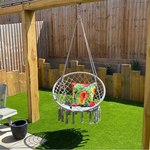 greengrass is swapping clothes online from UAE, 