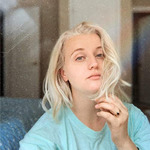 melissaandrews is swapping clothes online from 