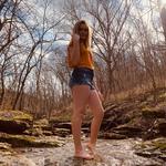 serenity1108 is swapping clothes online from 