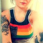 madi is swapping clothes online from 