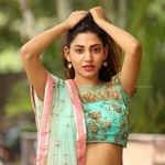 dubaicallgirl is swapping clothes online from 