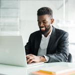 jamesgambill45878 is swapping clothes online from HOUSTON, TX