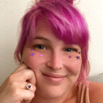 schimmie is swapping clothes online from VIRGINIA BEACH, VA