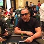 vicdicriscio78 is swapping clothes online from 