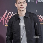 joeypeterson786 is swapping clothes online from 