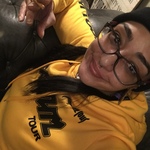 tango328 is swapping clothes online from 