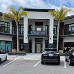 jacksonvilleeyecenter is swapping clothes online from 