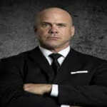 Matt horeczko (Top Criminal defense lawyer) is swapping clothes online from Long Beach, CA