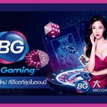 funnythaisbk8biggaming is swapping clothes online from 