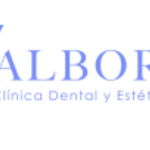 clinicaalbores is swapping clothes online from 