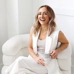 courtneyholmberg is swapping clothes online from 