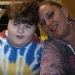 kellymarie715 is swapping clothes online from 