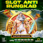 omega89_games is swapping clothes online from 