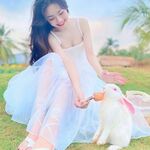 buvohelykereso05 is swapping clothes online from 