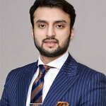 ibrahimhasanmurad is swapping clothes online from 