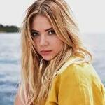 woodley217 is swapping clothes online from 