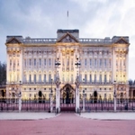 galevelasquez is swapping clothes online from 