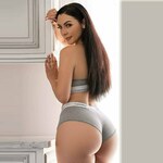 zaneking8 is swapping clothes online from darwin