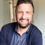 chordstring1 is swapping clothes online from 