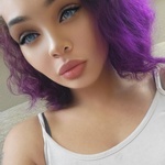 irishblu is swapping clothes online from TULSA, OK