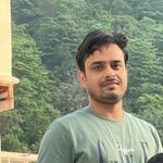 Mike Reddy is swapping clothes online from 