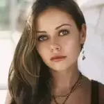 christinakowalski is swapping clothes online from 