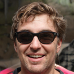 davidmitchel45 is swapping clothes online from 