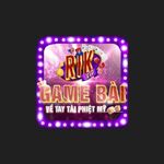 Rikvip  is swapping clothes online from 