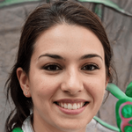 evalyra3 is swapping clothes online from 