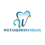 wetaskiwinsmiles is swapping clothes online from 