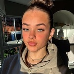 tallulahmetcalfemerch is swapping clothes online from 