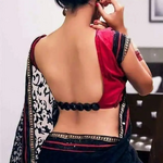 thaneescort069 is swapping clothes online from 