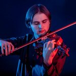 maksymmerch is swapping clothes online from NEW YORK, NEW YORK