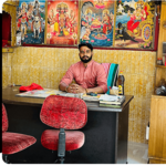 Astrologer Sumit Bhriguvanshi is swapping clothes online from 
