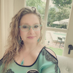 juliecoggsdale is swapping clothes online from 