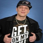 montemerch is swapping clothes online from 