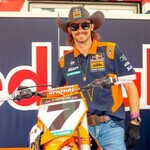 aaronmerch is swapping clothes online from 