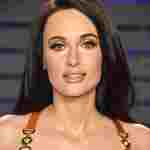 kaceymusgravesmerch is swapping clothes online from 