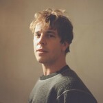 tomodellmerch is swapping clothes online from 