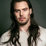 andrewwkmerch is swapping clothes online from 
