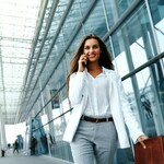 ladyqueen is swapping clothes online from 