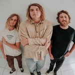 skegssmerch is swapping clothes online from 